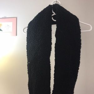 Black Fuzzy Scarf